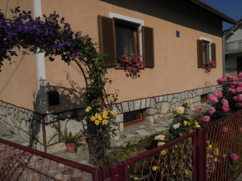 Apartment Tomasevic Slunj Room photo