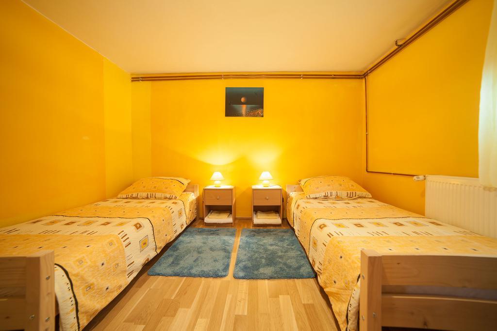 Apartment Tomasevic Slunj Exterior photo
